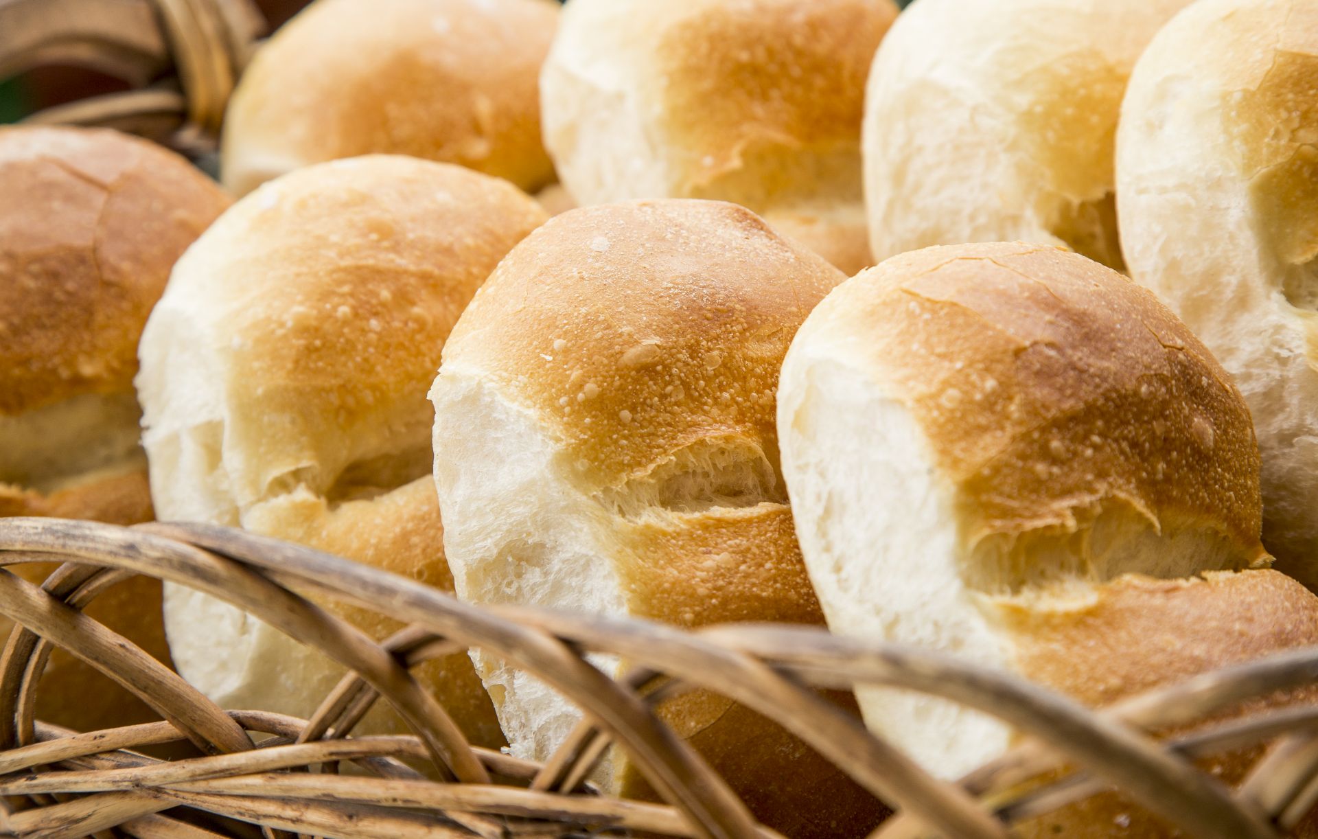 Exagerar nas farinhas brancas é um erro comum de quem se torna vegetariano. Foto: Hugo Harada/Gazeta do Povo.  