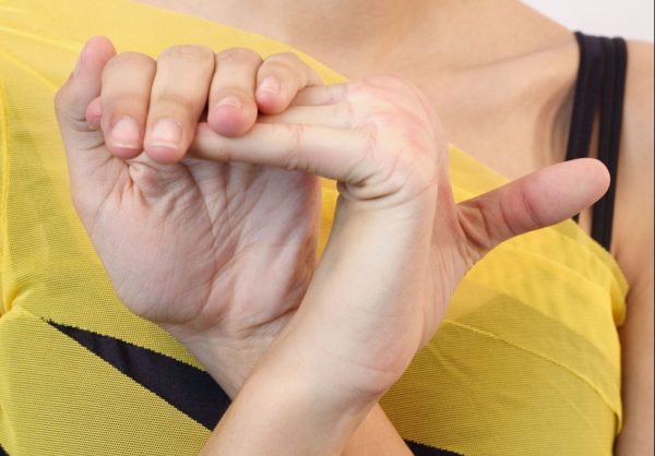 Com síndrome da mulher-elástica, irmãs escutam de médicos: “deveriam estar no circo” Foto: Bigstock