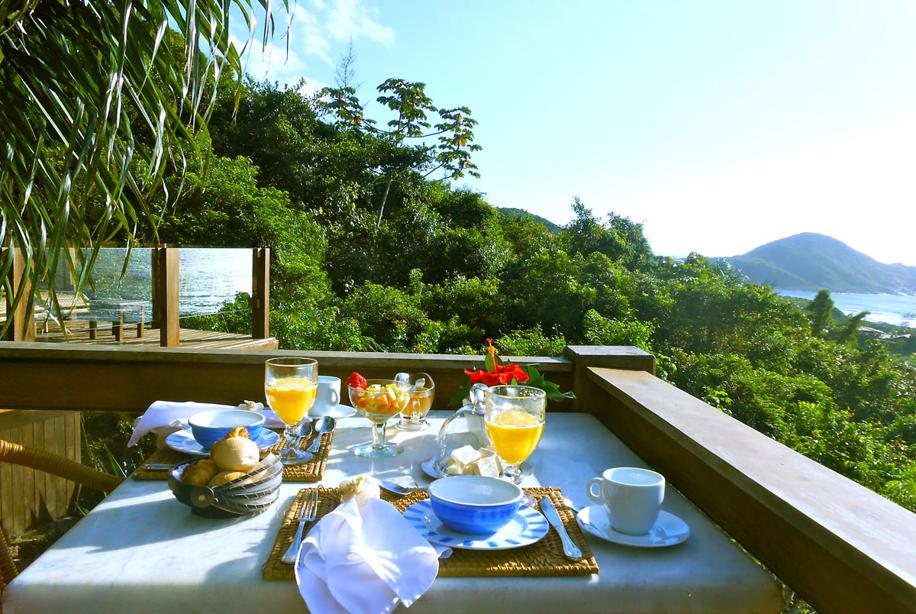 O café da manhã pode ser servido no terraço do hotel. O café da manhã pode ser servido no terraço do hotel.