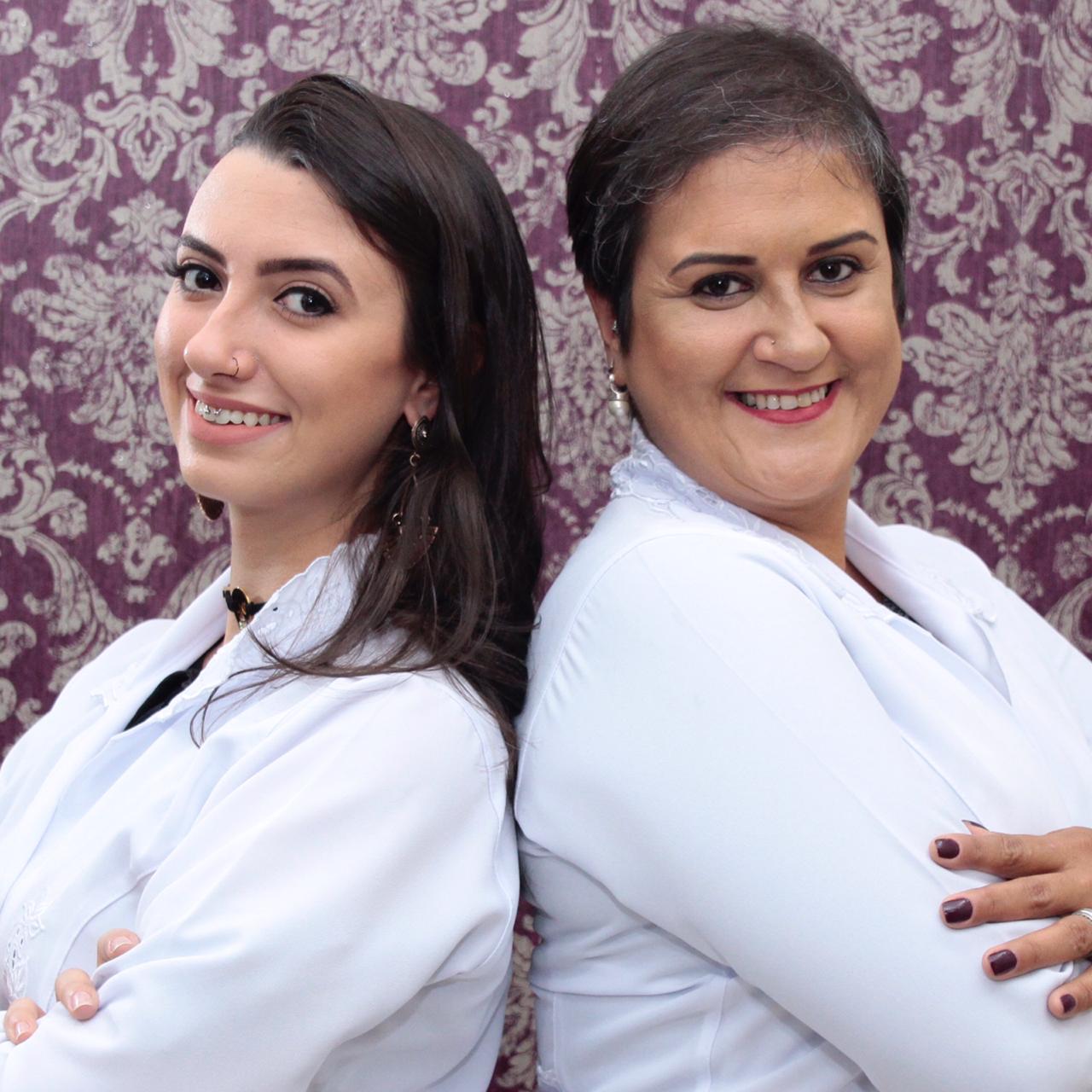 Filha e mãe formam dupla para ajudar mulheres com câncer recuperarem sua autoestima. Foto: Arquivo Pessoal. Filha e mãe formam dupla para ajudar mulheres com câncer recuperarem sua autoestima. Foto: Arquivo Pessoal.