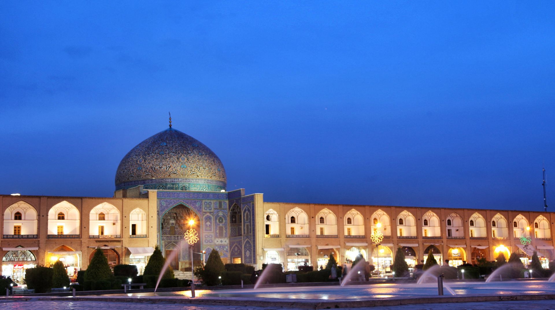 A cidade de Isfahan, no Irã, está entre os próximos destinos das viagens de literatura. Foto: VisualHunt.