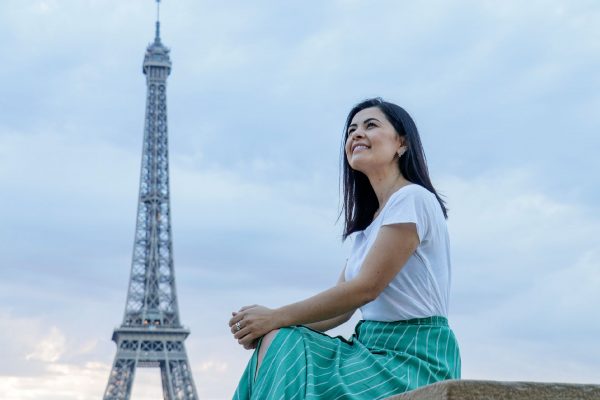 Paris do meu jeito: passeios para quem quer viver como um francês Leila de Paula escolheu a Torre Eiffel para registrar com a "Paris do meu jeito" sua passagem por Paris. Foto: Paris do meu jeito.