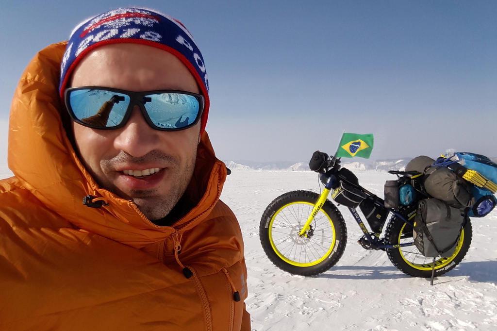 Para se preparar para a aventura, o brasileiro  investiu em treinamentos solitários no norte da China, na Sibéria e na Noruega. Foto: Arquivo pessoal.