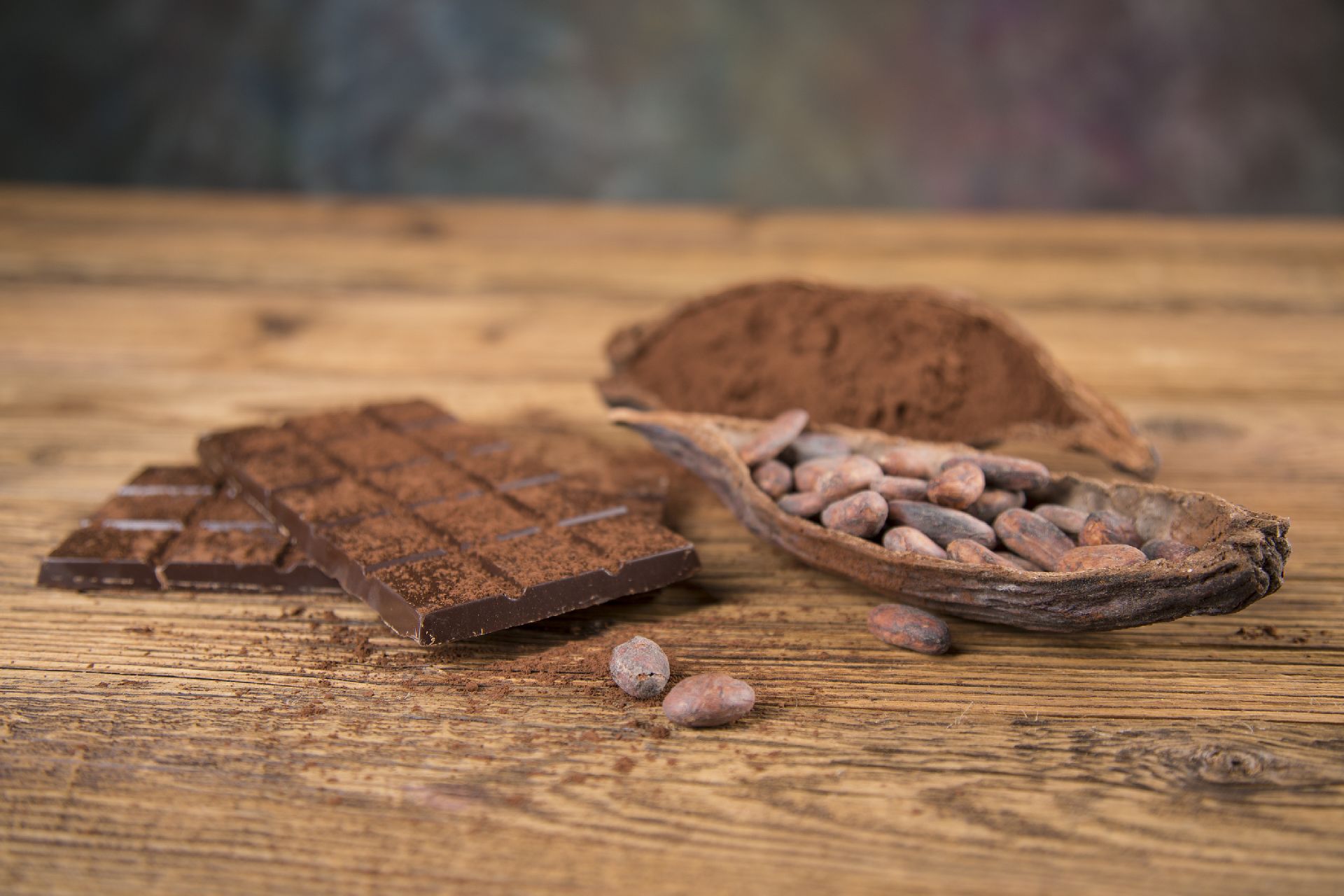 A presença de antioxidants do cacau auxilia na prevenção de doenças inflamatórias, cardiovasculares e Alzheimer. Foto: Bigstock