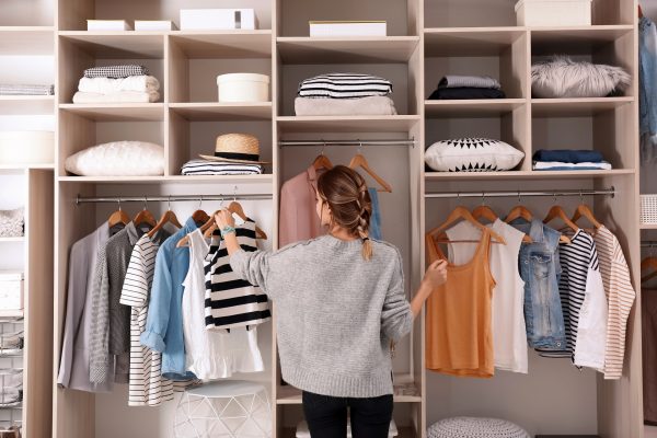 3 perguntas que você deve fazer para saber se sua mania pode virar TOC Ser organizado é uma virtude, mas o problema começa quando este hábito se transforma em um ritual e passa a gerar desconforto e sofrimento para quem o pratica. Foto: Bigstock.