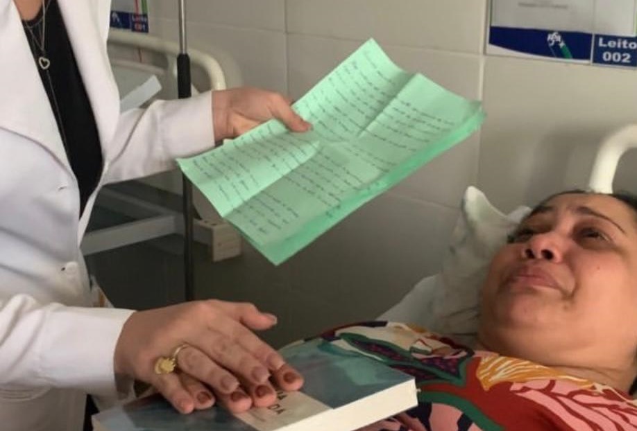 Os resultados aparecem no rosto deles, em sorrisos, dizem os criadores do projeto Ajude com Cartas. Foto: Reprodução. 