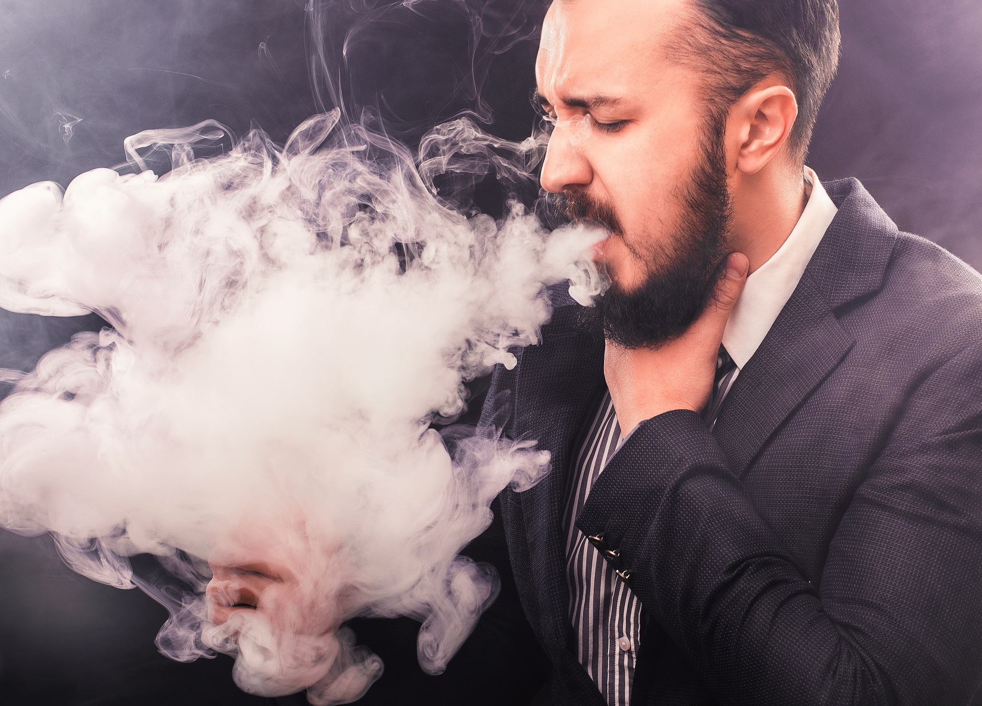 O início repentino dessas doenças misteriosas e os sintomas graves e distintos dos pacientes levaram os investigadores a se concentrarem nos contaminantes, em vez dos produtos padrão amplamente usados já há alguns anos.  Foto: Bigstock.