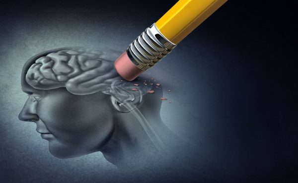 Pesquisadores usam canabinoide contra Alzheimer e sociedade faz alerta Os resultados da administração do canabinoide, segundo os pesquisadores, foram considerados “bem positivos”. Foto: Bigstock.