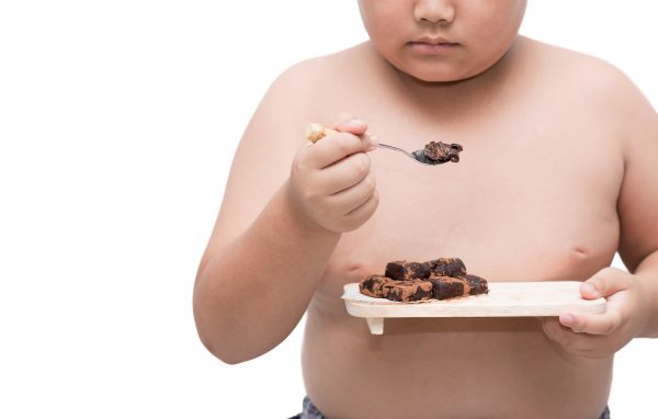 Uma em seis crianças brasileiras até 5 anos tem excesso de peso Nos últimos 13 anos, o porcentual de obesos no país passou de 11,8% para 19,8%. Foi um aumento de 67,8%, um dos maiores índices de crescimento no mundo. Foto: Bigstock.