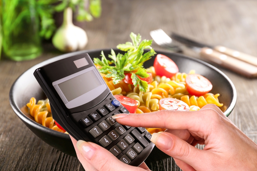 Calorimetria e cálculo de Taxa Metabólica Basal são duas formas de estabelecer necessidade calórica diária. Foto: Bigstock. Calorimetria e cálculo de Taxa Metabólica Basal são duas formas de estabelecer necessidade calórica diária. Foto: Bigstock.