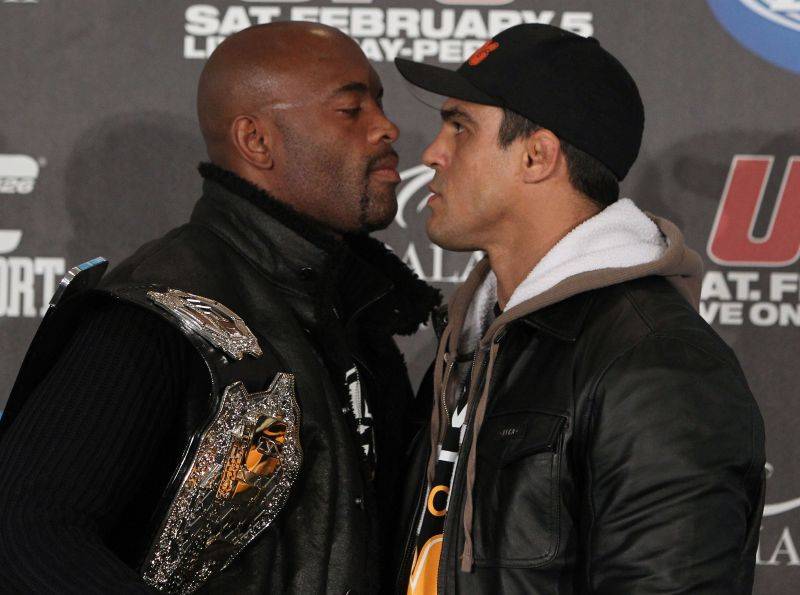 Confira como foi a vitória de Anderson Silva sobre Vitor Belfort no UFC 126 Confira como foi a vitória de Anderson Silva sobre Vitor Belfort no UFC 126