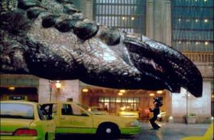 Godzilla deixa um rastro de destruição... e clichês pelo caminho. Trama de Godzilla mostra que é fácil subestimar o espectador (Foto: Divulgação)