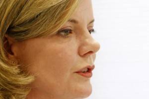 Gleisi: “não serei ministra”