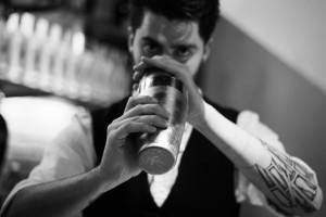 Bartender de Curitiba vence o Cocktail Journey