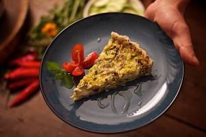 Quiche de tofu é uma das receitas ensinadas no workshop Massas Vegetarianas da Avocado Consultoria Vegetariana. Foto: Apneia Filmes/Divulgação