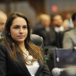 Maria Victoria defende corte no Bolsa Família e Marcia Fruet rebate no Facebook Maria Victoria defende corte no Bolsa Família e Marcia Fruet rebate no Facebook