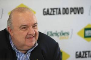 Às vésperas da eleição, Rafael Greca se aposenta do Ippuc
