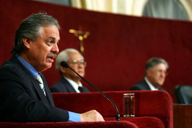 Mário Celso: devolução de R$ 686 mil e multa de R$ 233 mil.