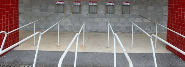 VILA CAPANEMA - CURITIBA, 03/07/2013 - ESPORTES