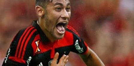 Torcida do Flamengo já imagina Neymar vestindo manto rubro-negro Torcida do Flamengo já imagina Neymar vestindo manto rubro-negro