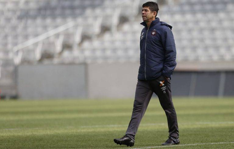 O terrível jogo contra o Grêmio expõe drama da torcida atleticana Técnico Fabiano Soares, do Atlético. FOTO: Felipe Rosa / Gazeta do Povo