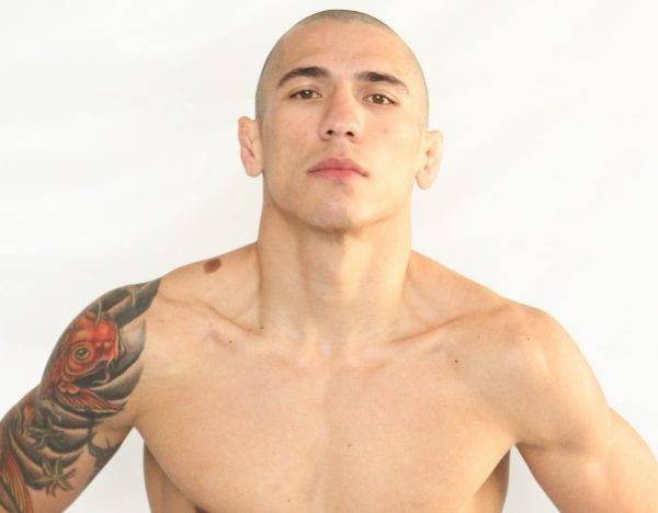 Promessa do MMA, Killys Mota leva vida dupla para pagar as contas
