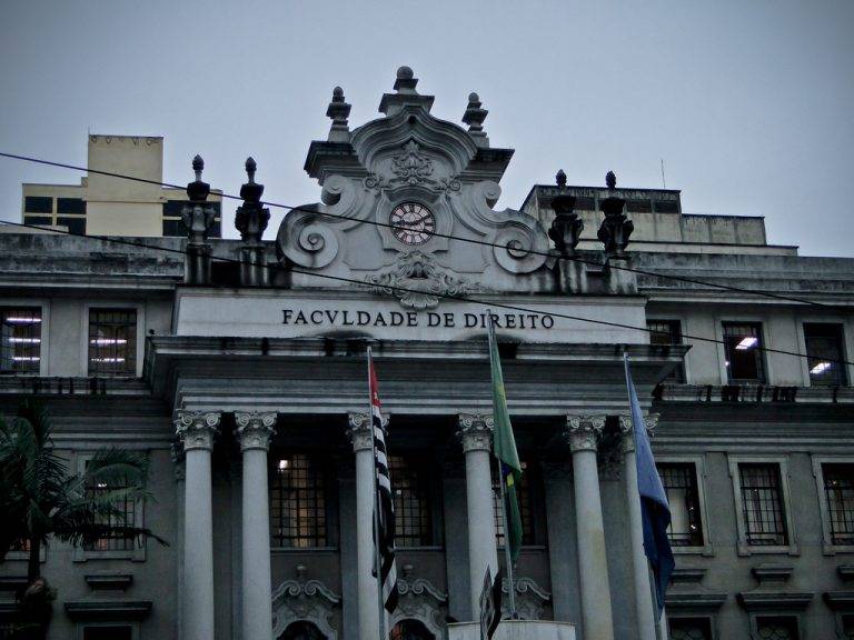 A história da USP, e a USP na história