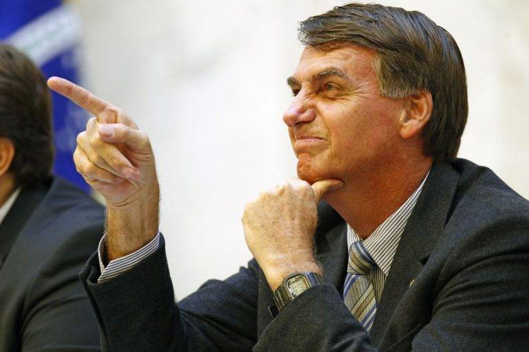 Histórias de repórter: Bolsonaro tinha muitos parceiros na farra do nepotismo Crédito da foto: Antônio More/Gazeta do Povo/Arquivo