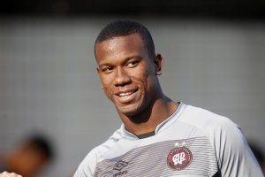 Ribamar do Atlético é tão ruim assim? Ainda é cedo, mas marcar gol não é a dele Albari Rosa/Gazeta do Povo