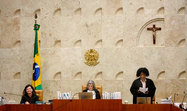 Dinheiro para campanha eleitoral de mulheres entra na pauta do STF Sessão do Supremo Tribunal Federal (STF), comandada pela presidente da Corte, ministra Cármen Lúcia (ao centro). Foto: Rosinei Coutinho/SCO/Arquivo STF