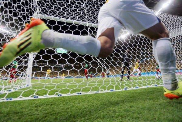 Jogo entre Brasil e Camarões, em Brasília, em 23 de junho de 2014. Foto: Albari Rosa/Arquivo Gazeta do Povo