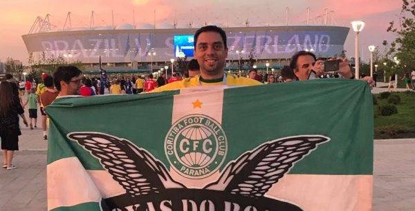 Bandeira do Coritiba é retida em estádio na Copa do Mundo ...