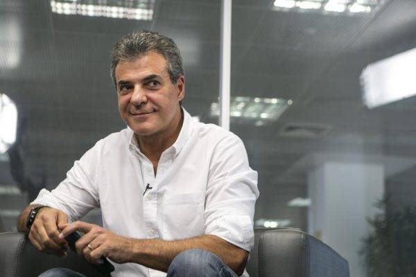 Apesar de tudo, Beto Richa deve fazer seu sucessor no Paraná