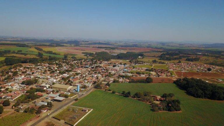 Guapirama Paraná fonte: media.gazetadopovo.com.br Fonte: media.gazetadopovo.com.br