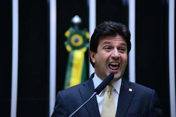 O deputado federal Luiz Henrique Mandetta (DEM-MS), indicado para o Ministério da Saúde de Jair Bolsonaro. Foto: Nilson Bastian/Agência Câmara