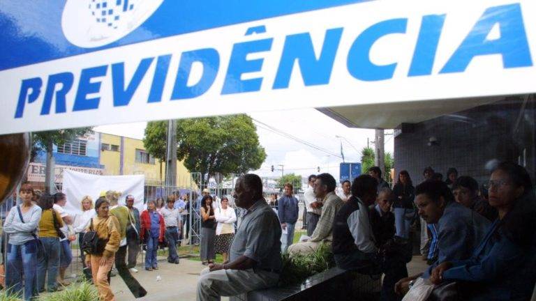 Por que catarinenses se aposentam 3 anos antes que os outros brasileiros? Marcelo Elias/Gazeta do Povo