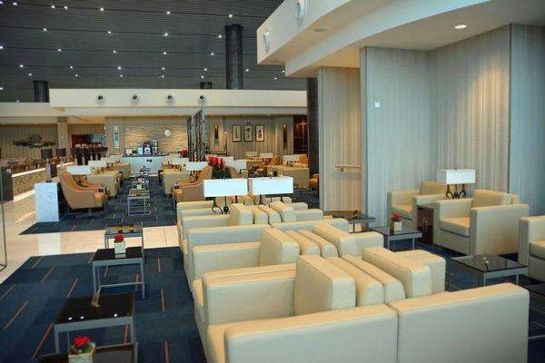 Emirates inaugura lounge no aeroporto de Roma
