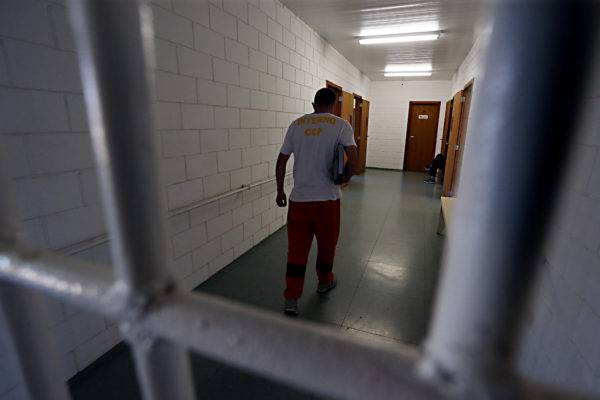 Mitos e verdades do auxílio-reclusão, a ‘bolsa presidiário’