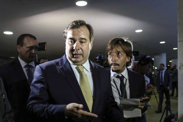Rodrigo Maia: reajuste dos assessores parlamentares contraria a Lei de Diretrizes Orçamentárias. Foto: Fabio Rodrigues Pozzebom/Agência Brasil