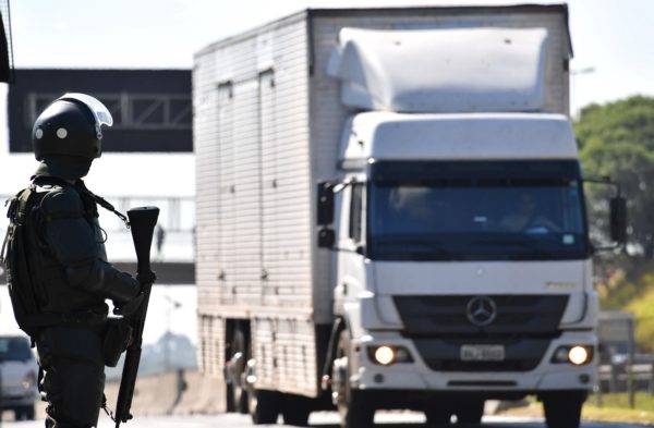 Greve dos caminhoneiros parou o país em maio de 2018. Foto: AFP/ Nelson ALMEIDA