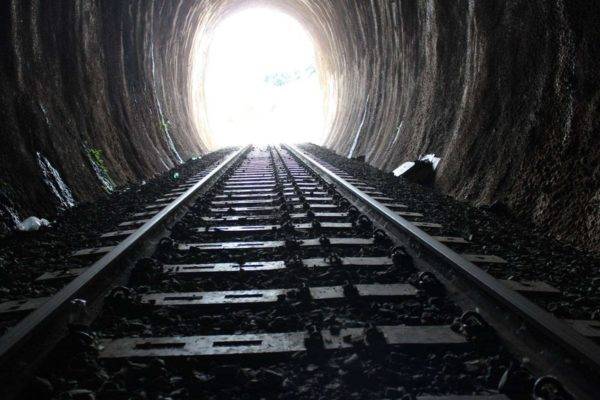 Trecho da ferrovia Norte-Sul em Anápolis (GO), concedida à iniciativa privada após anos de ociosidade. Foto: Lúcio Vaz
