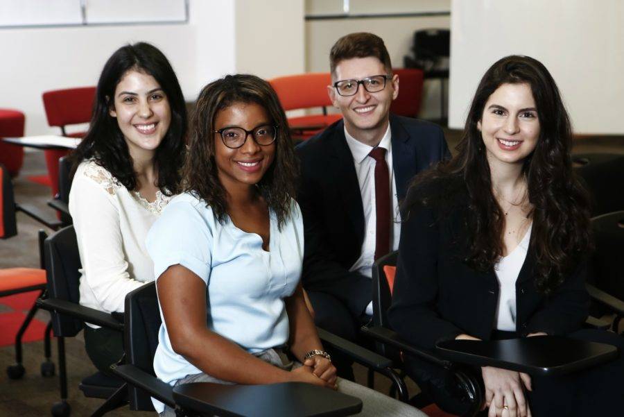 trainee-nacional-da-pwc-tem-vagas-para-curitiba-e-maring