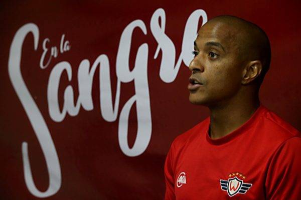 Serginho, meia do Jorge Wilstermann. Foto: Albari Rosa/Gazeta do Povo