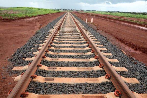 Obras de implantação do Polo de Cargas do Sudoeste de Goiás da Ferrovia Norte-Sul, trecho Rio Verde-Santa Helena de Goiás (Beth Santos/Secretaria-Geral da PR)