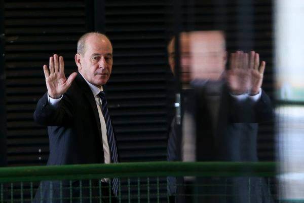 Ministro da Defesa, general Fernando Azevedo e Silva, assinou portaria que veta uso de taifeiros em atividades particulares de oficiais-generais. Foto: Marcelo Camargo/Agência Brasil